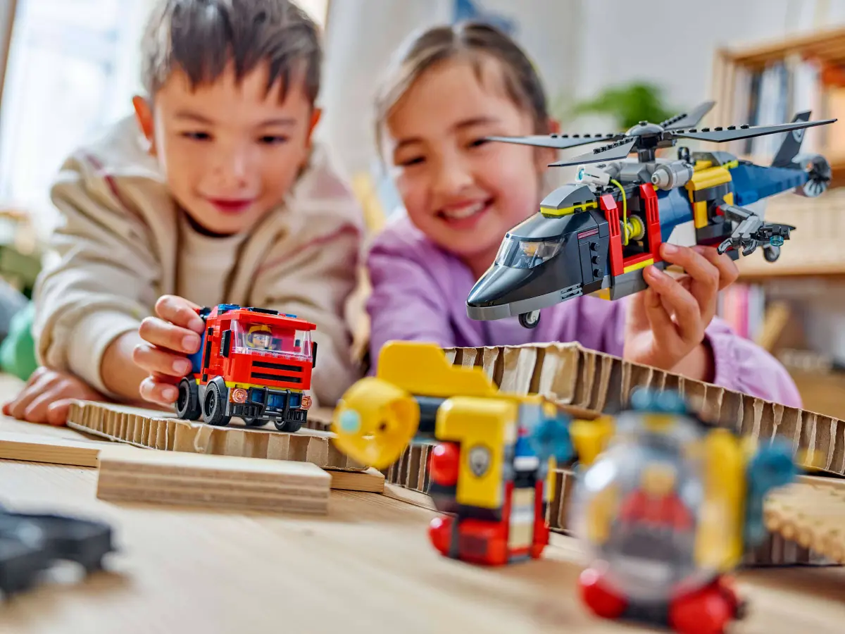 60462 Lego City Helicopter, Fire Truck & Submarine Remix - 60462 - Damaged Box - Image 9