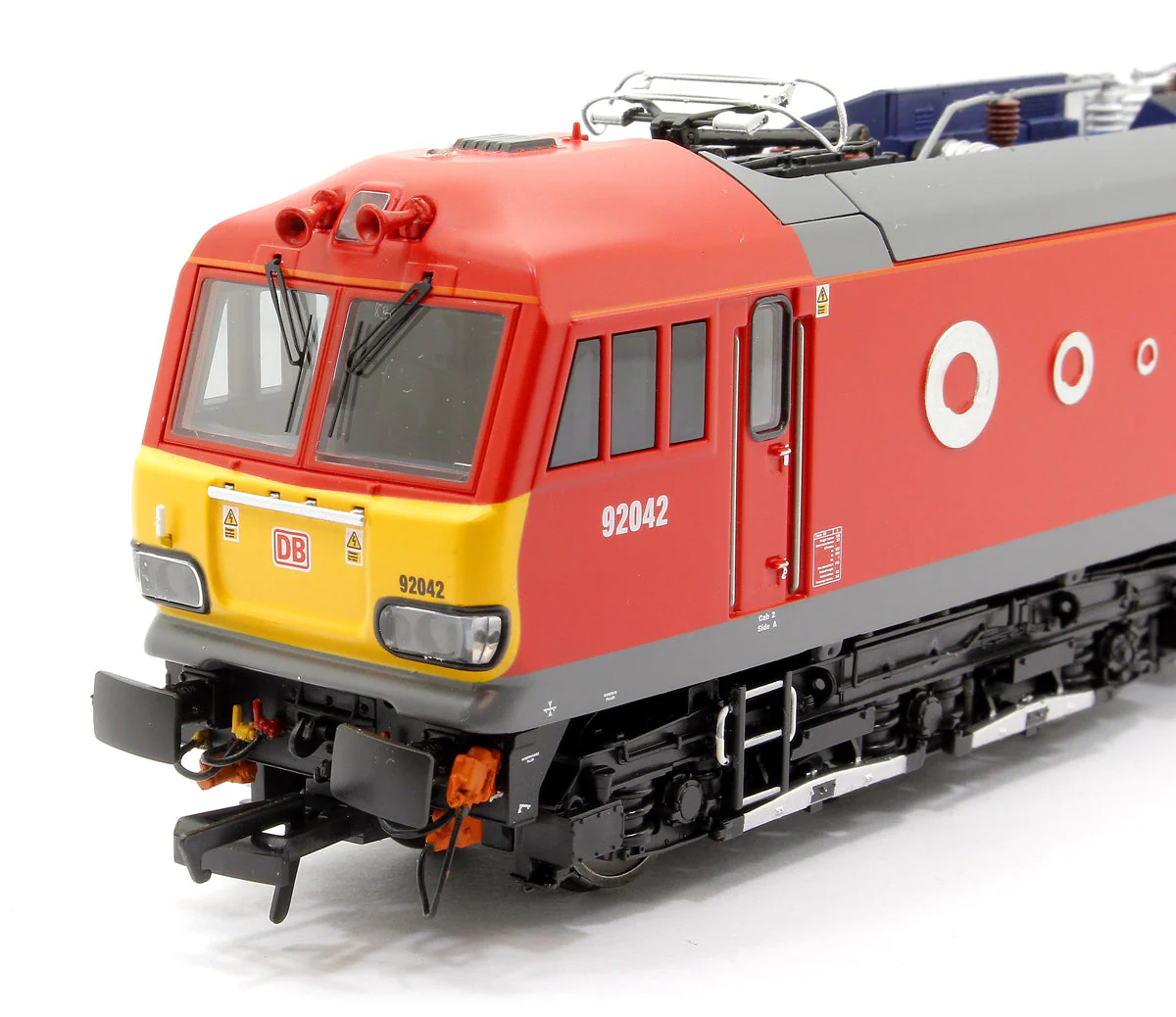 Pre-Owned Class 92 042 DB Schenker Red Electric Locomotive - DCC Fitted - Image 4