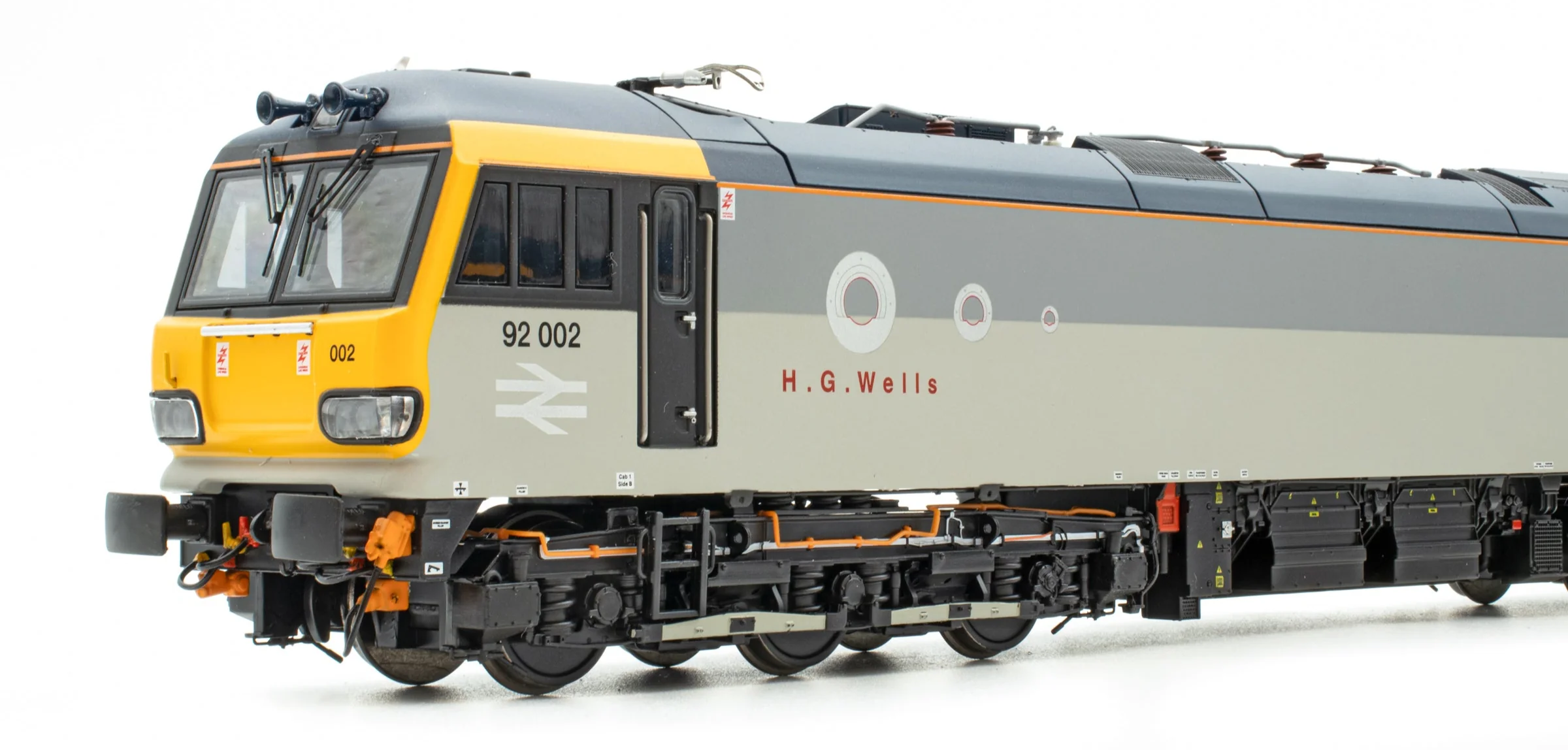 Class 92 Railfreight Grey No.92002 'H. G. Wells' Electric Locomotive - DCC Fitted - Image 3