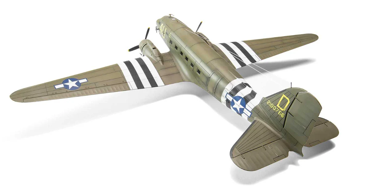 Douglas C-47 Skytrain Model Kit - Image 2