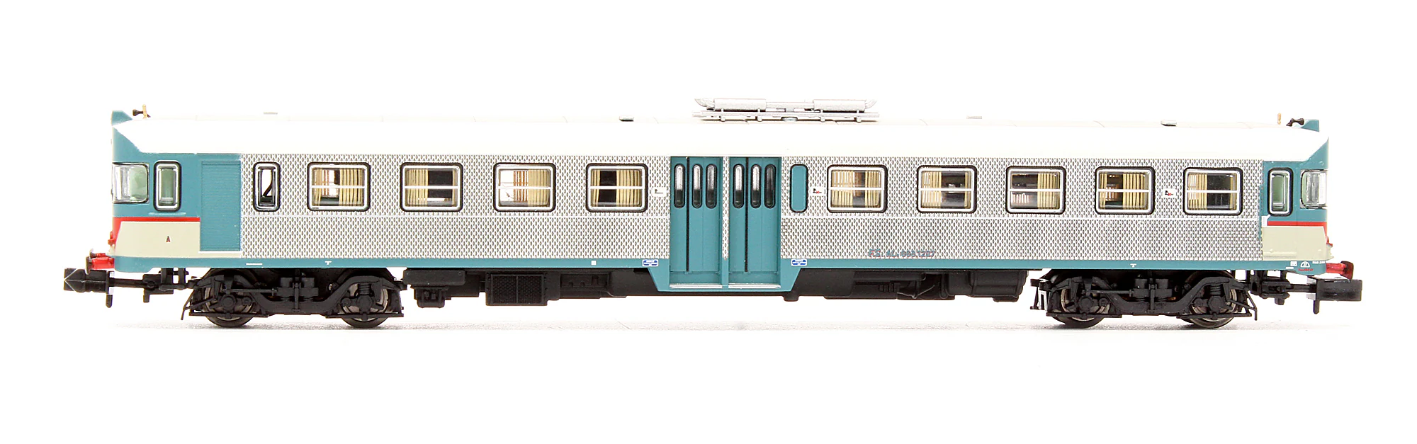 Pre-Owned HN2570S FS ALN668 1207 INOX Diesel Railcar - DCC Sound - Image 4