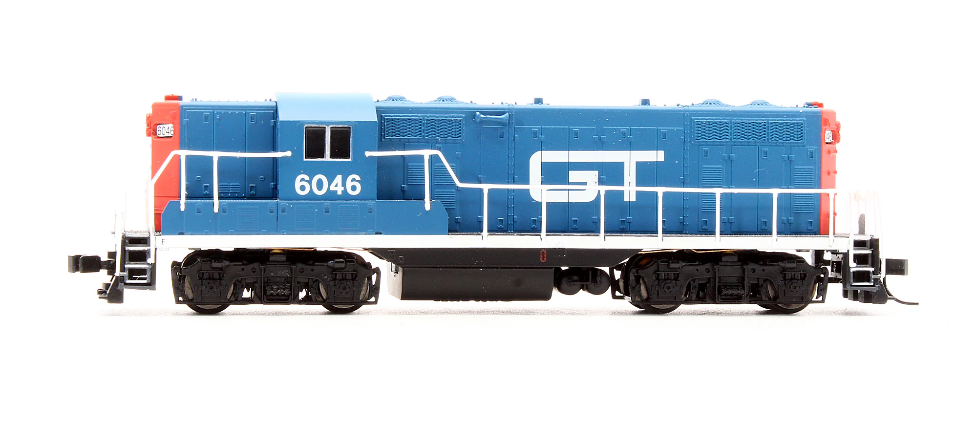 Pre-Owned 48076 GP7 Ph.1 Diesel Locomotive Grand Trunk - Road #6046 - Image 4