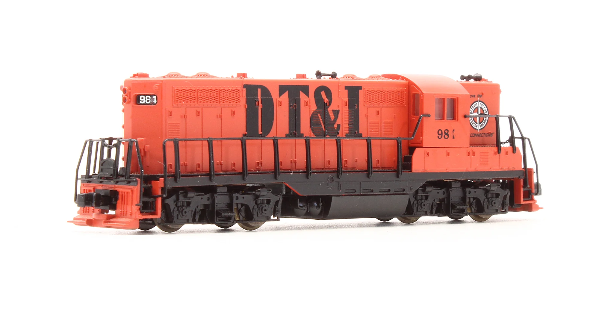 Pre-Owned 48308 GP9 Ph.2 Diesel Locomotive DT&I - Road #981 - Image 2
