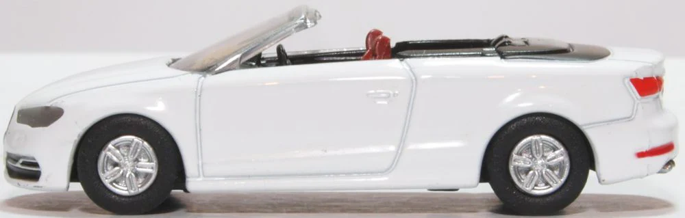 76S3001 Audi S3 Cabriolet Glacier White - Image 5