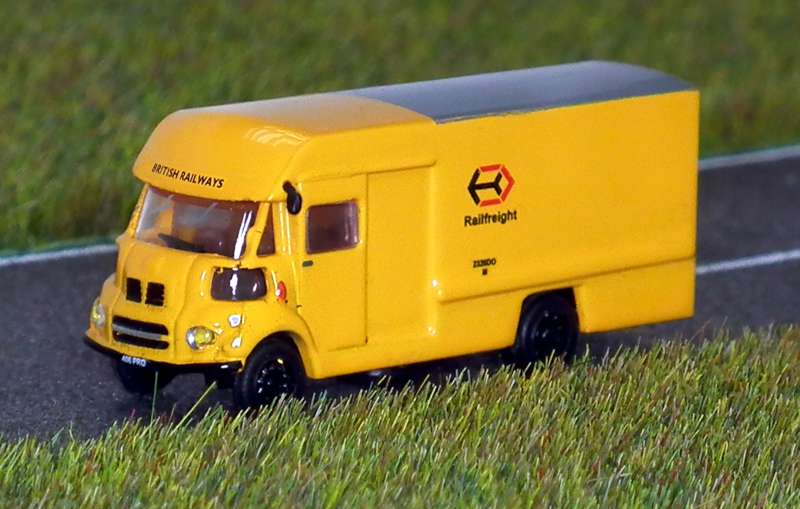 Leyland FG Van - BR Railfreight