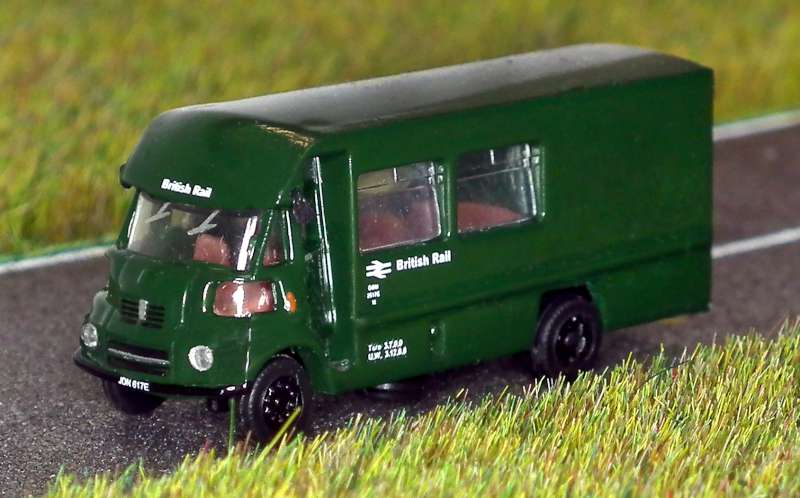 Leyland FG Crewbus - British Rail (Green)