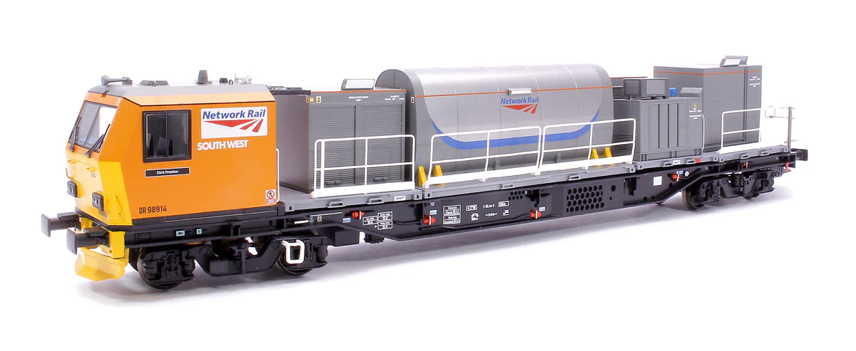 Windhoff MPV 2-Car Set Network Rail Orange Nos. DR98914 and DR98964 - Image 2