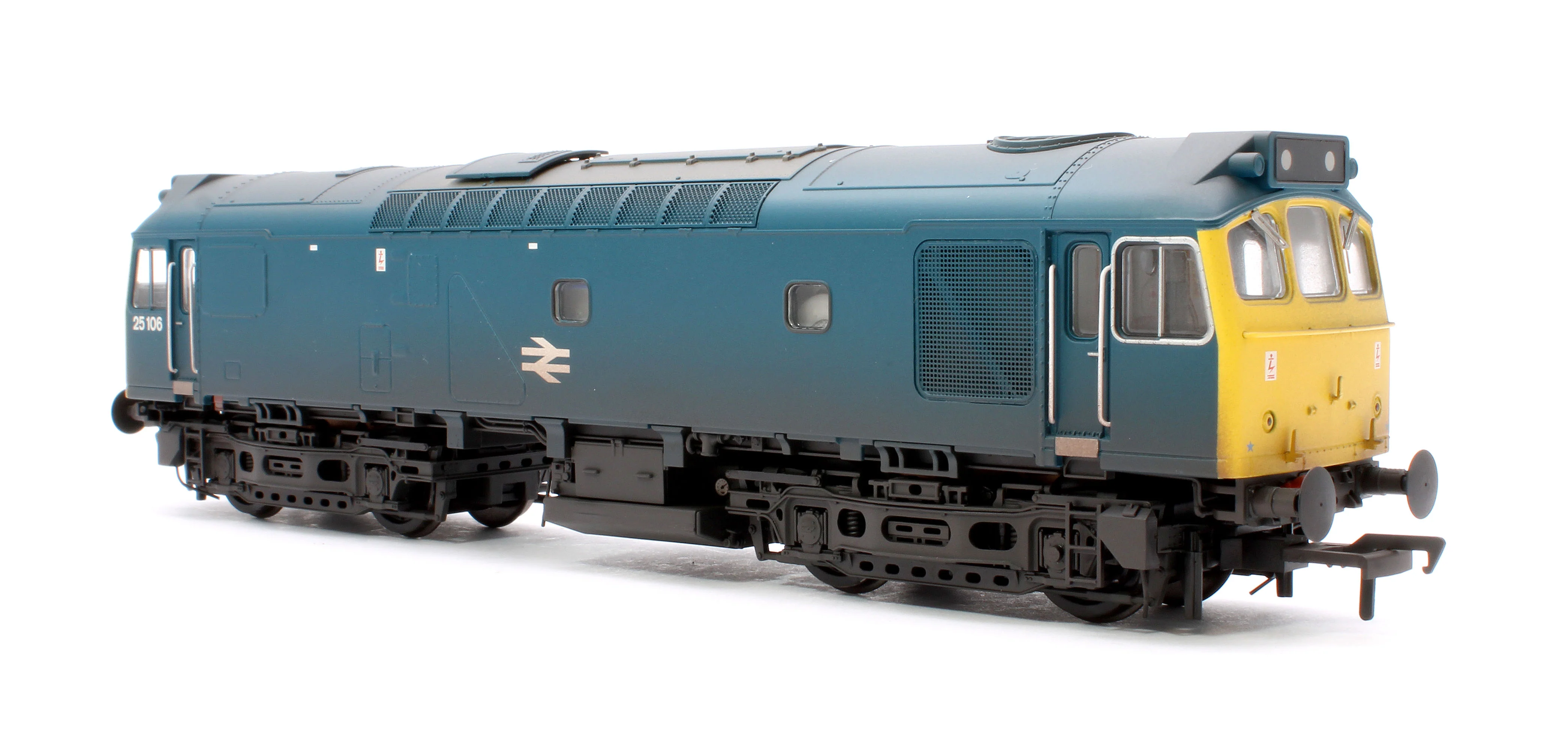 32-346 Class 25/2 25106 BR Blue Diesel Locomotive - Weathered - Image 4