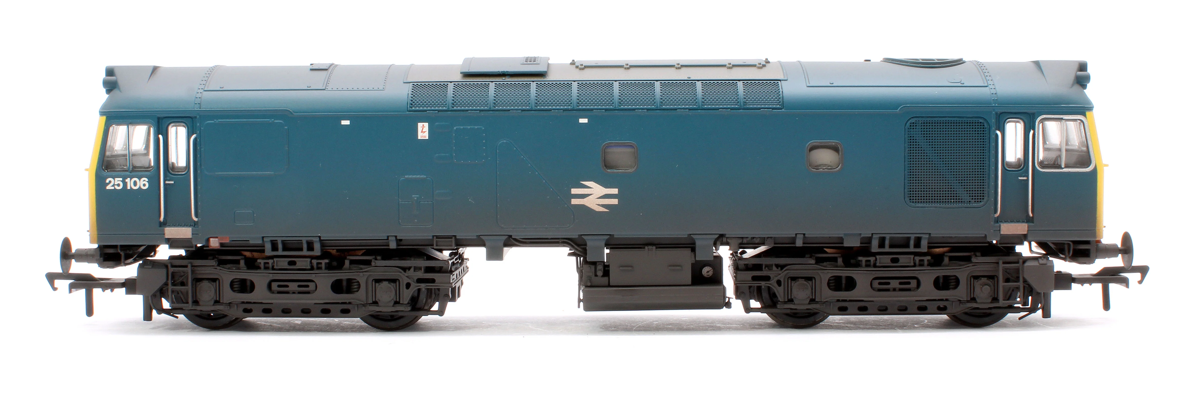 32-346SF Class 25/2 25106 BR Blue Diesel Locomotive - DCC Sound & Weathered - Image 6