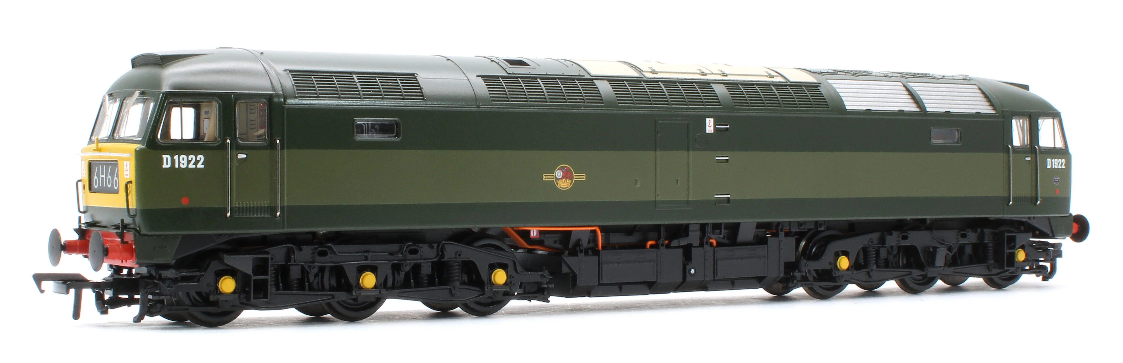 Class 47/0 D1922 BR Two-Tone Green (Small Yellow Panels) Diesel Locomotive - DCC Sound - Image 4