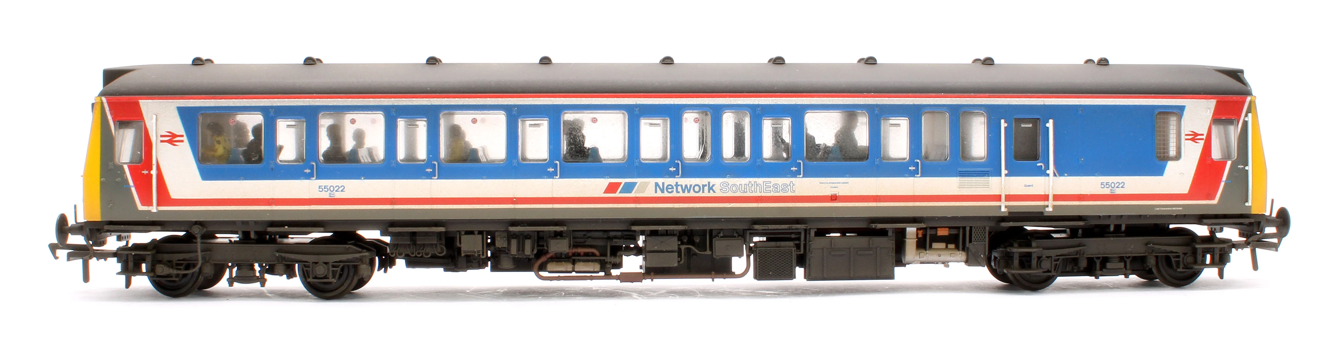 Pre-Owned 35-530PF Class 121 Single-Car DMU 55022 BR Network SouthEast (Original) - Fitted Passengers & Weathered - Image 2