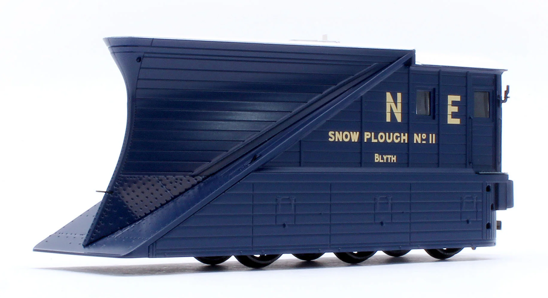 Pair of 2 NER Snowploughs 11 & 12 LNER Blue - Image 2