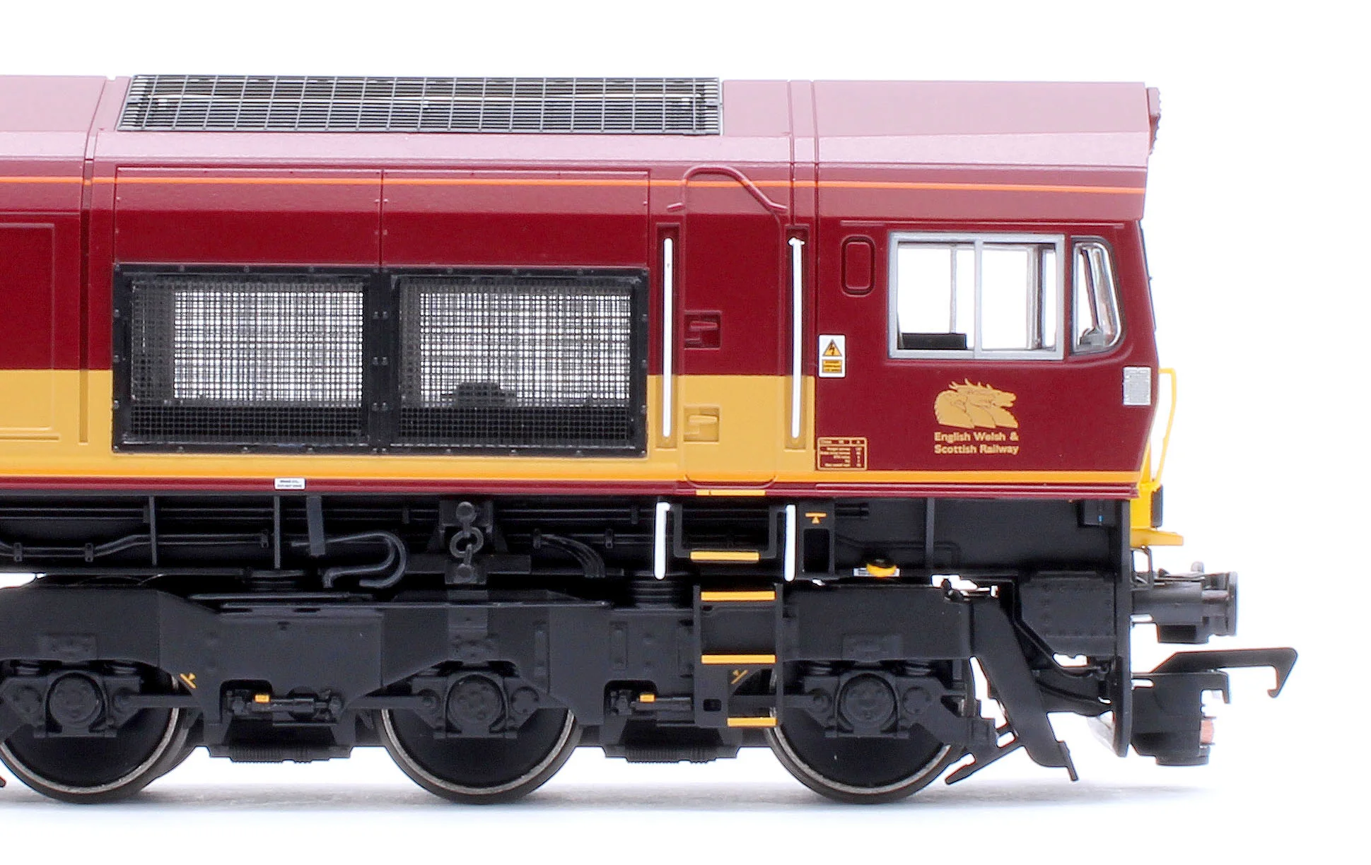 Class 66/0 66096 EWS Diesel Locomotive - DCC Sound - Image 8