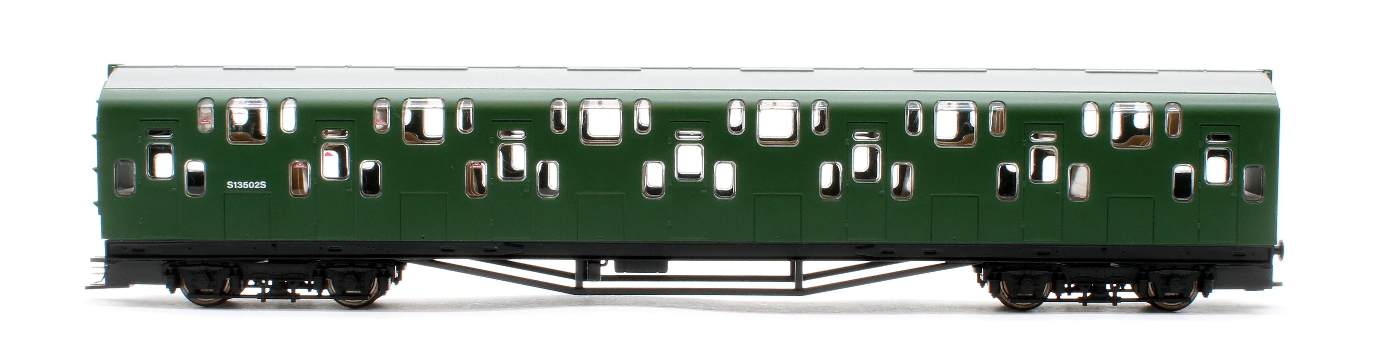 KRM-4DD-OO-F-1-G1 Bulleid Class 4DD Double Decker 4 Car EMU 4001/4901 BR Green with Small Yellow Ends - DCC Fitted - Image 7