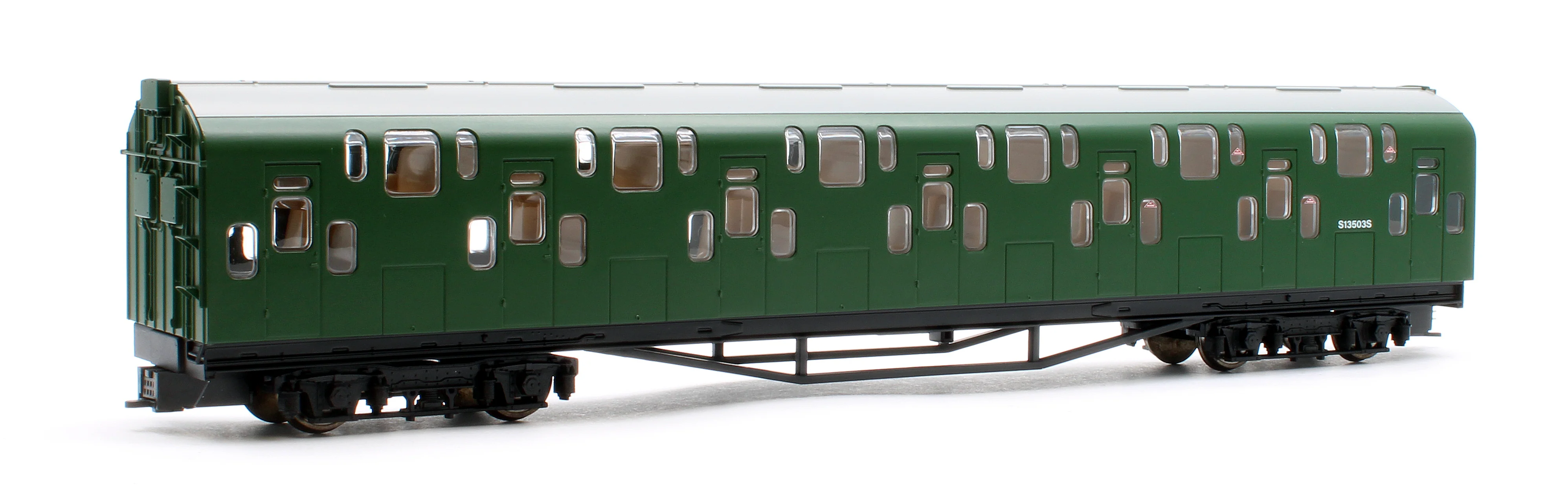 KRM-4DD-OO-R-2-G1 Bulleid Class 4DD Double Decker 4 Car EMU 4002/4902 BR Green with Small Yellow Ends - Image 5