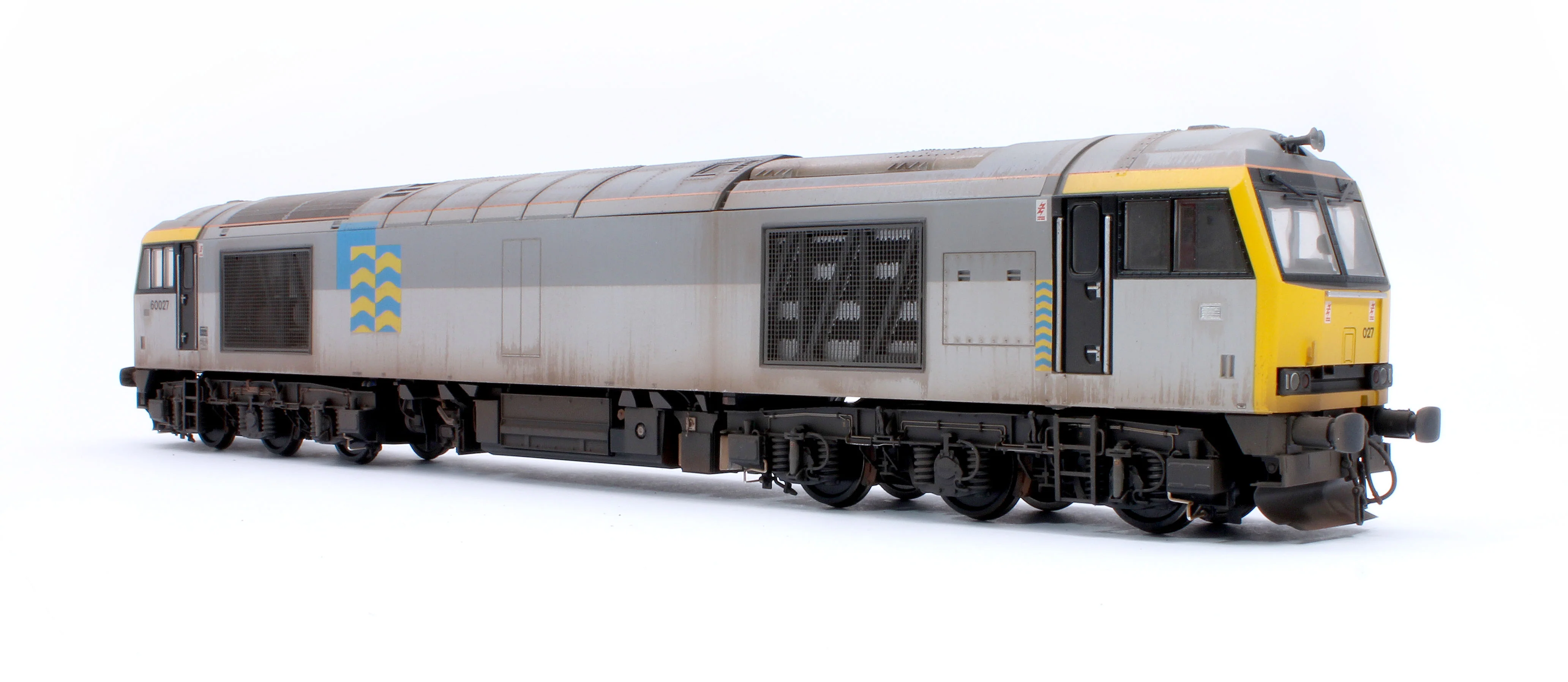CM-60027-TGP-SOUNDW Highly Detailed Premium Weathered Class 60 027 “Joseph Banks” Triple Grey Petroleum Diesel Electric Locomotive - DCC Sound - Image 4