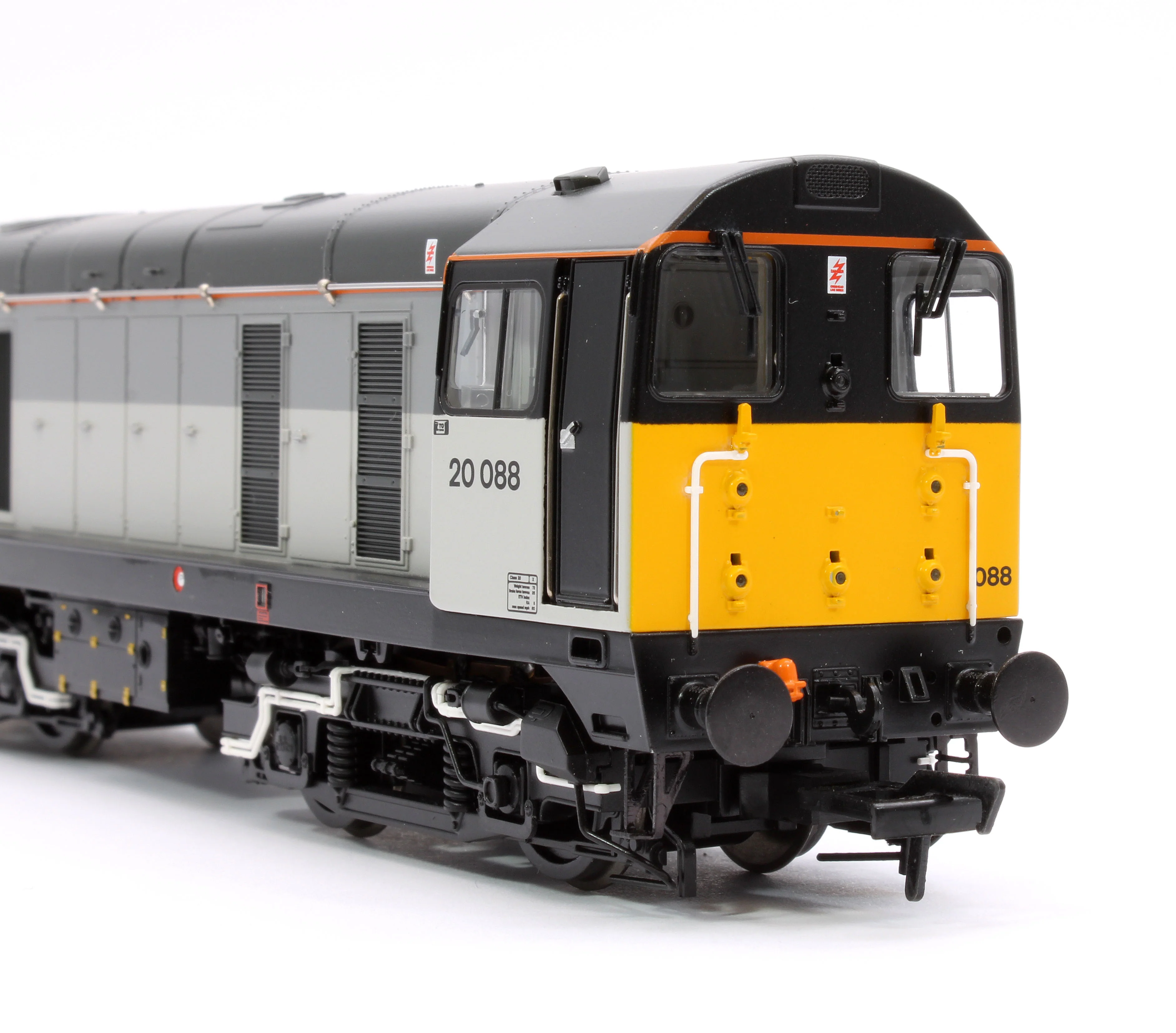 35-361SF Class 20/0 Disc Headcode 20088 BR Railfreight Sector Unbranded Diesel Locomotive - DCC Sound - Image 9