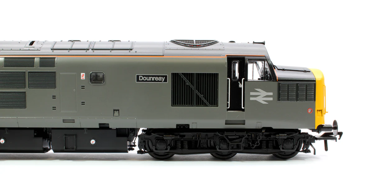 Class 37/0 Centre Headcode 37262 'Dounreay' BR Engineers Grey Diesel Locomotive - DCC Sound - Image 8