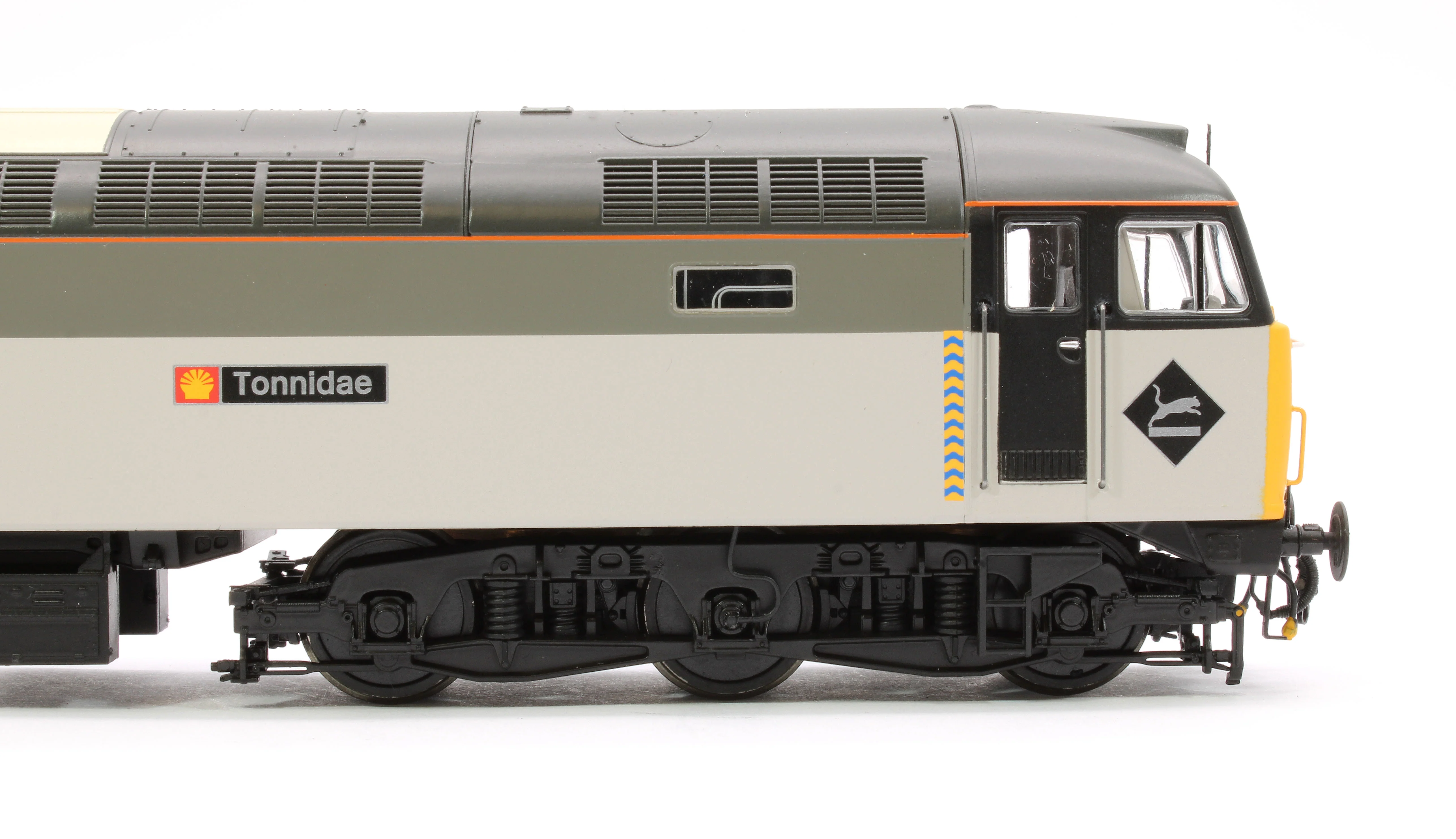 47233 Class 47 125 'Tonnidae' Railfreight Petroleum Diesel Locomotive - DCC Sound - Image 7