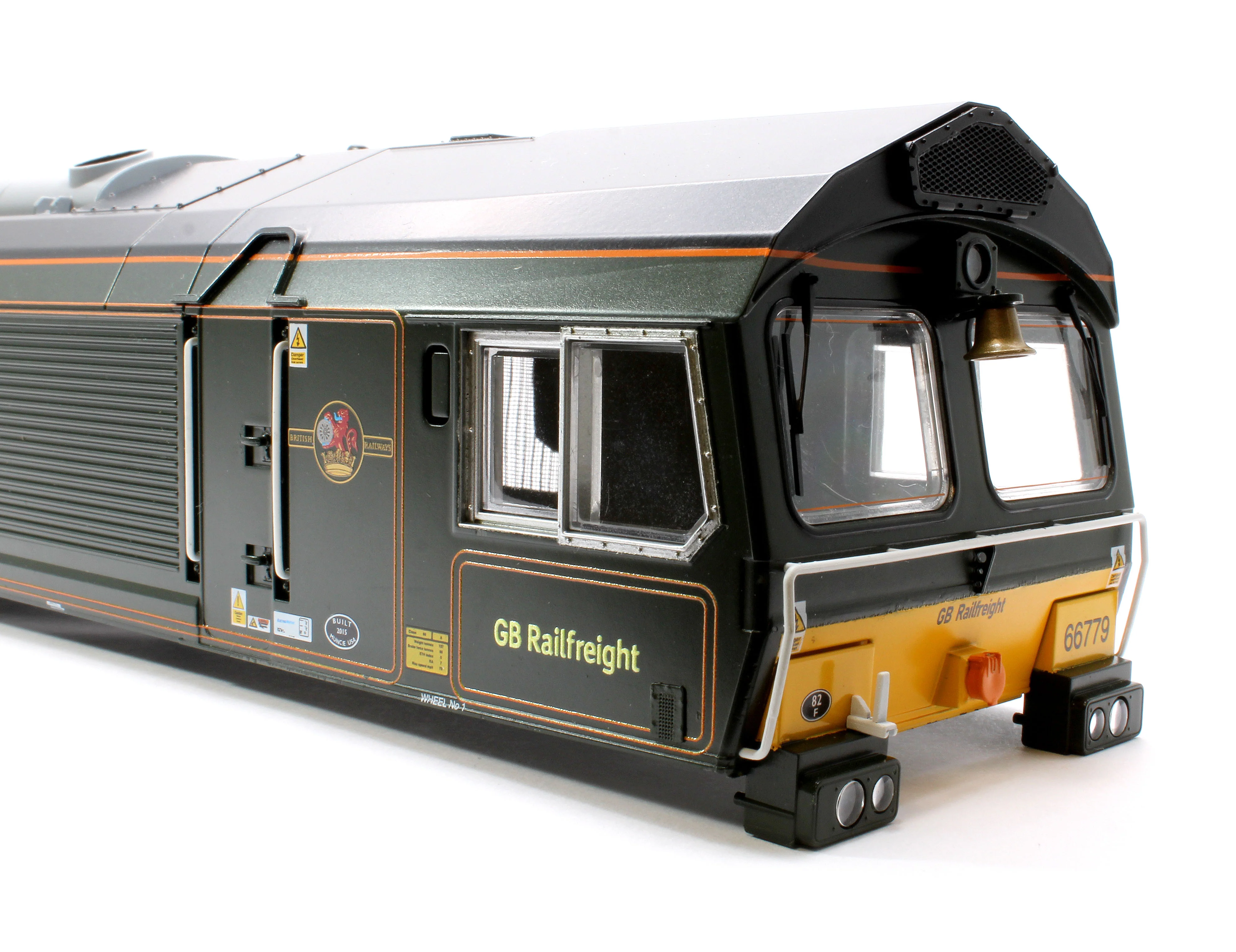 7D-066-007D Class 66 779 'Evening Star' GBRF BR Green livery Diesel Locomotive - DCC Fitted - Image 7