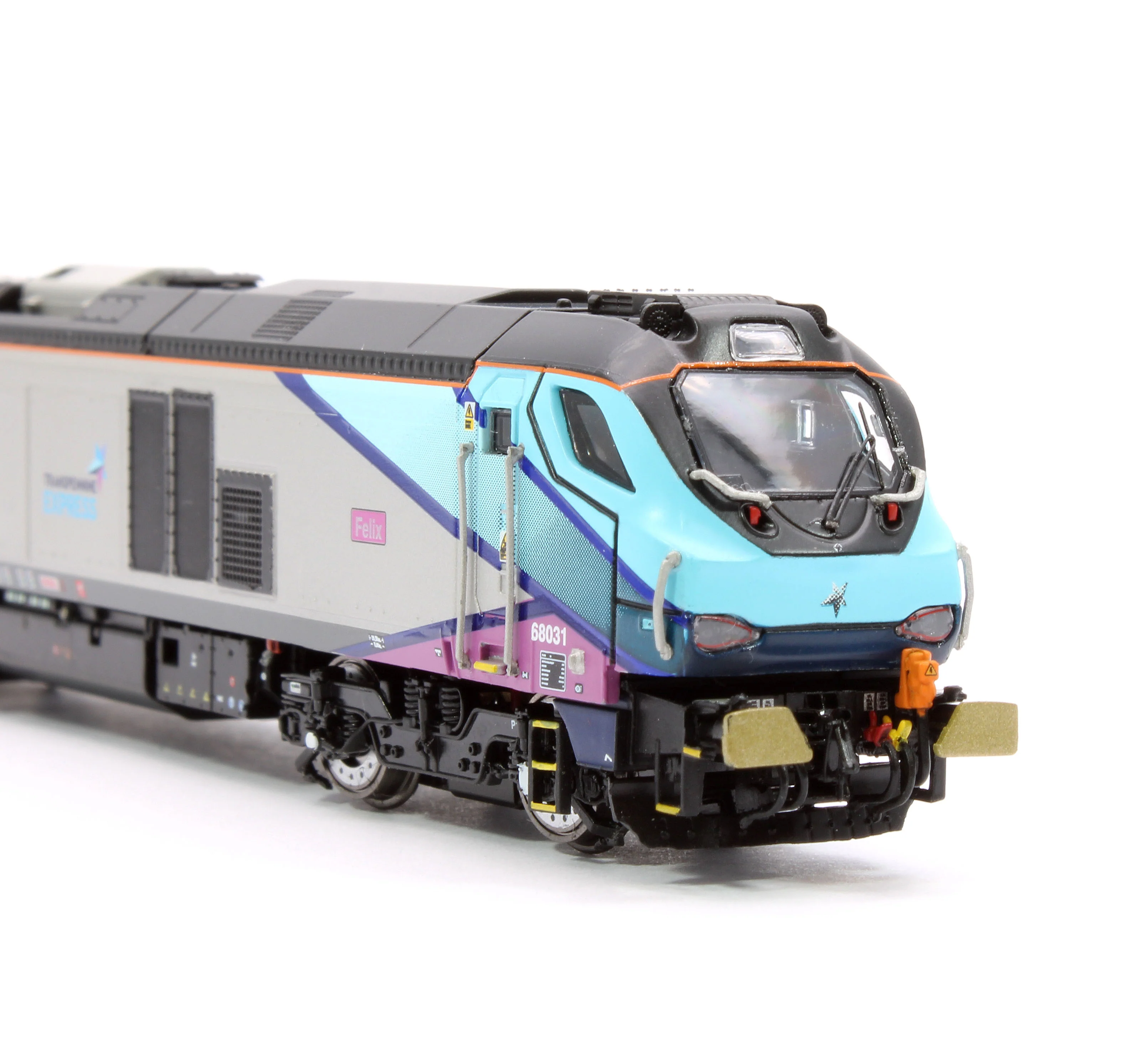 Class 68 Felix 68031 Transpennine Express Diesel Locomotive - Image 9