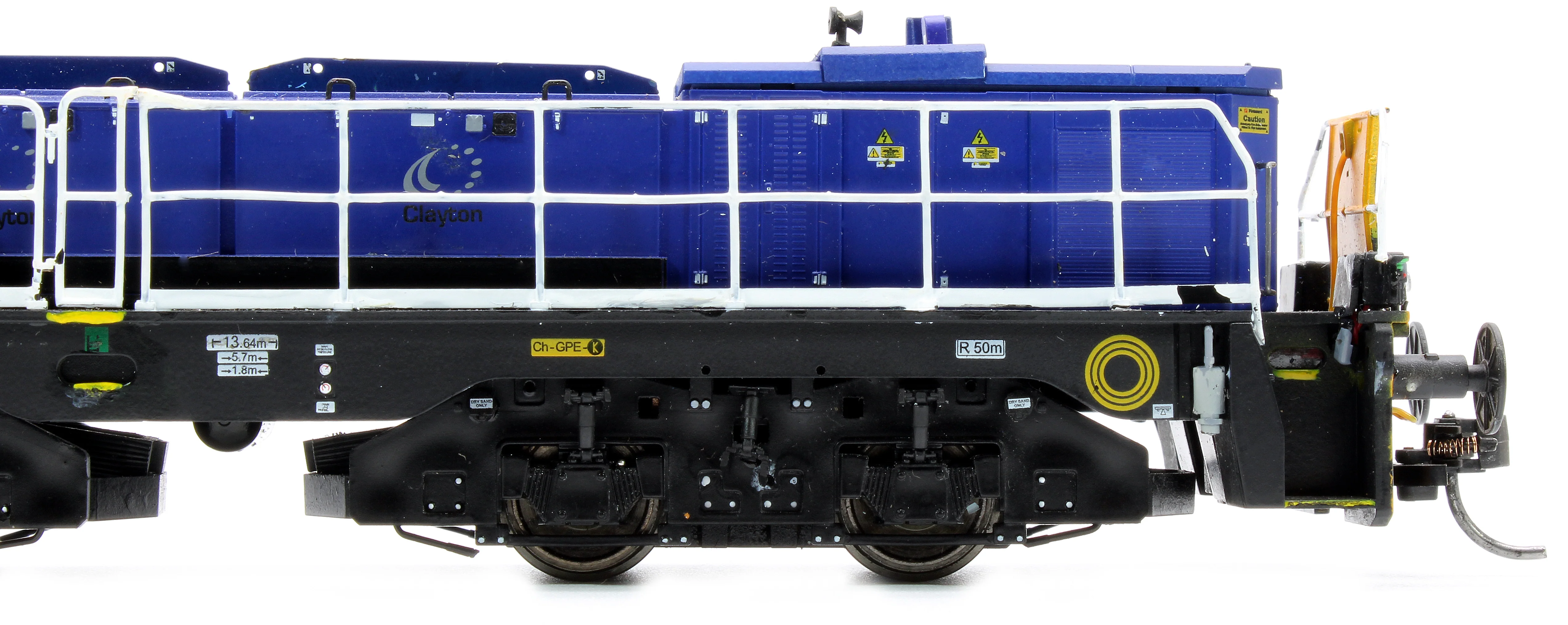 RT-CL18-BE-006-SF Clayton Class 18 (18006-15) / CBD90 Beacon Rail Hybrid Battery Diesel Locomotive (BMAC Light Cluster) DCC Sound - Image 9