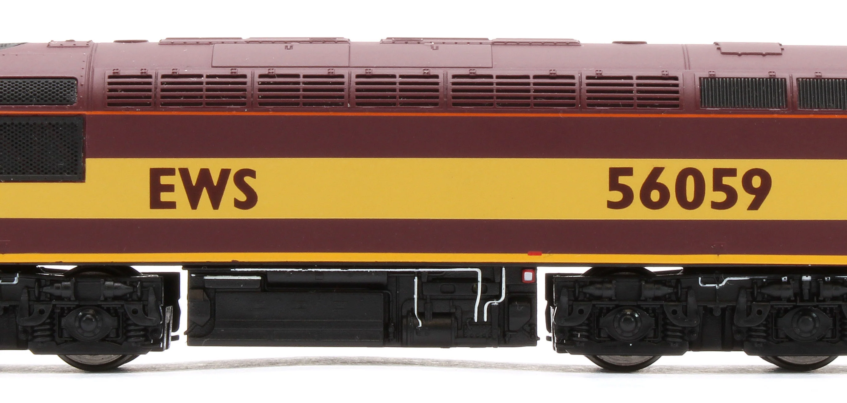 2D-004-013 Class 56 56059 EWS (Doncaster Built) Diesel Locomotive - Image 9