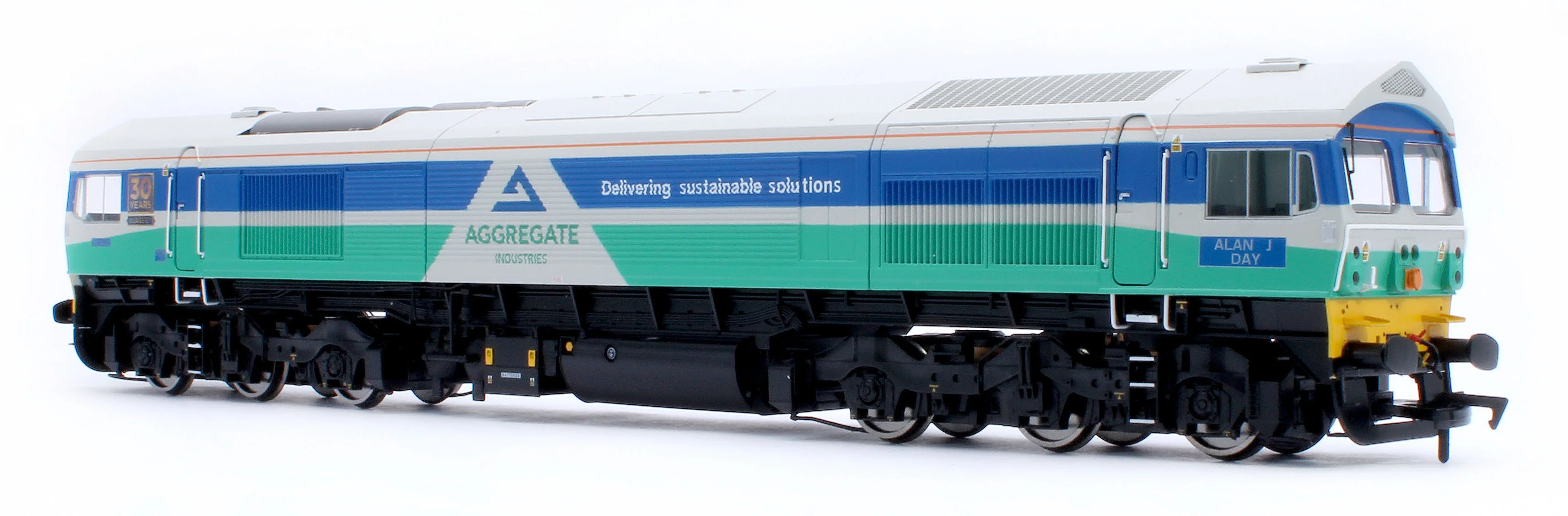 Class 59 Aggregate Industries 59002 Alan J Day Diesel Locomotive - DCC Sound - Image 3