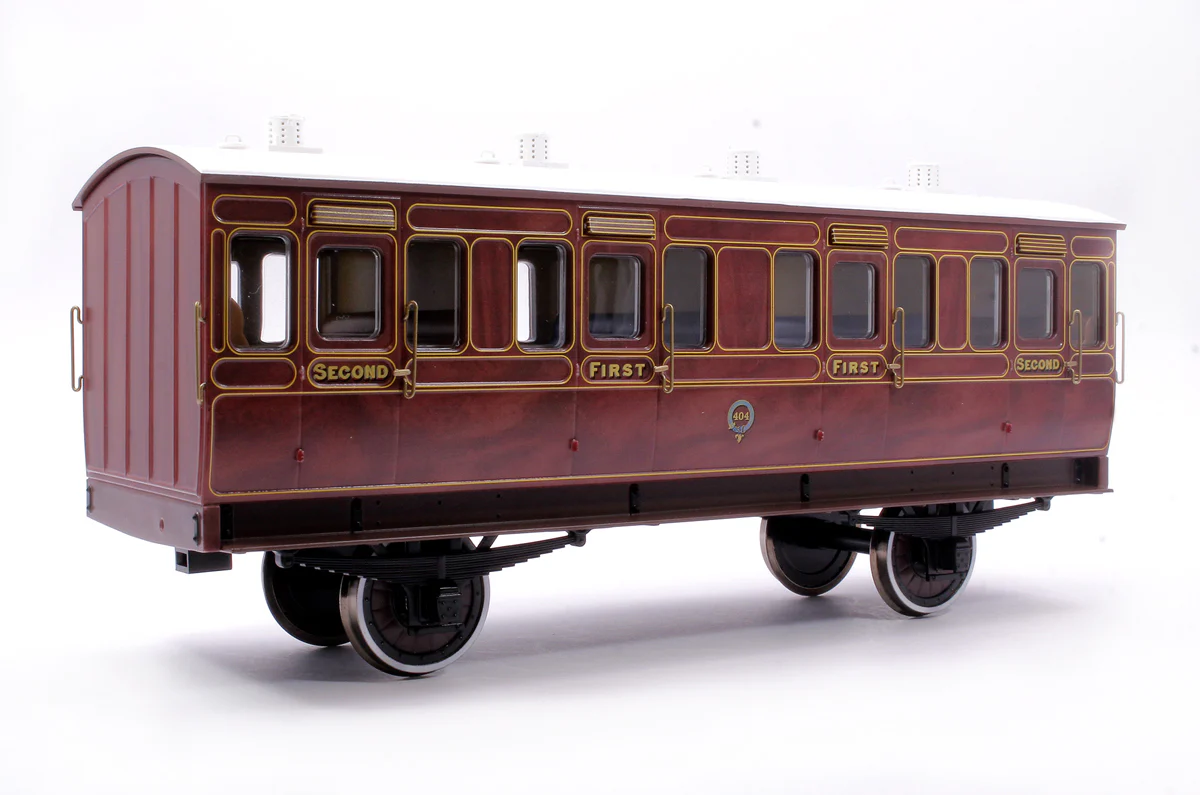 7P-020-300 Stroudley 4 Wheel Suburban Oil Lit Composite Mahogany 404 - Image 3