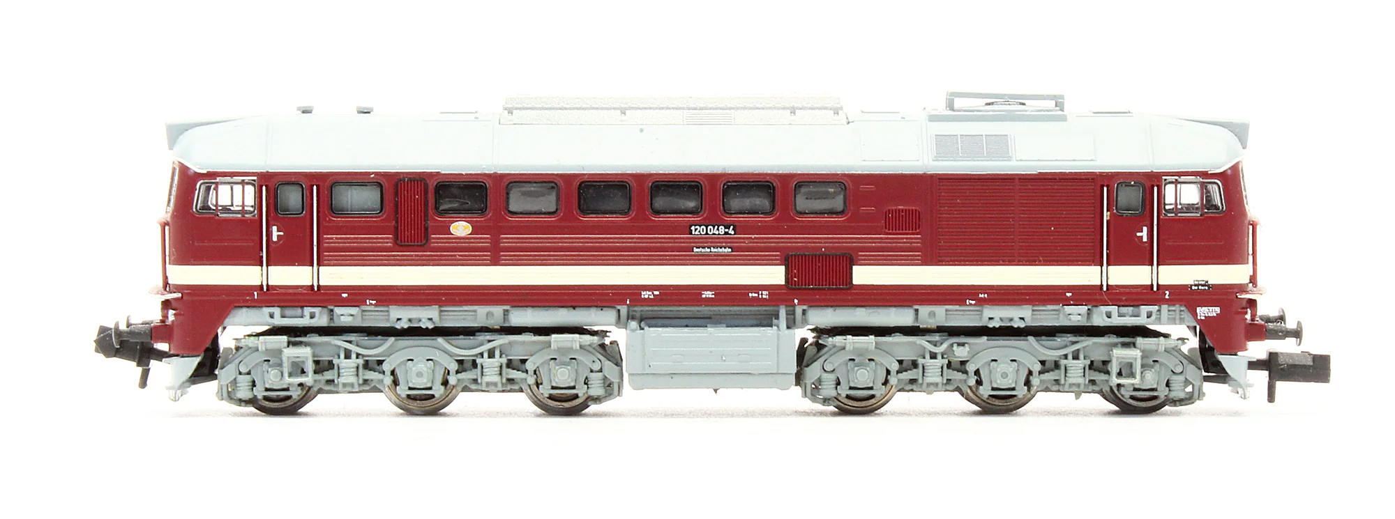 Pre-Owned DR BR 120 048-4 Diesel Locomotive - DCC Sound - Image 3