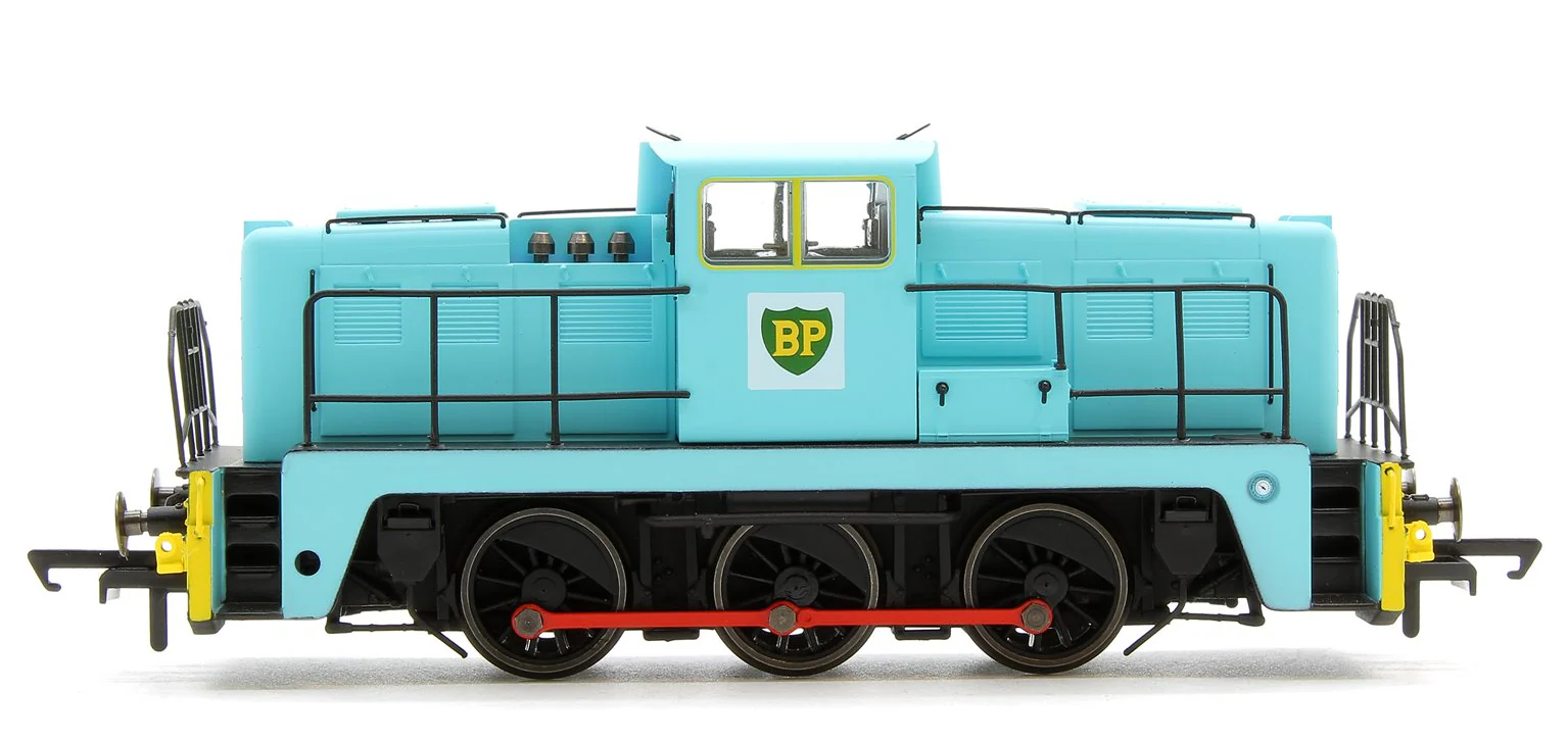 YEC Janus 0-6-0DE BP (British Petroleum) Diesel Locomotive - Image 3