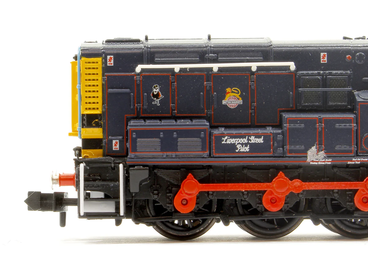 371-015ESF Class 08 08833 'Liverpool Street Pilot' BR/GER Lined Blue (Early Emblem) Diesel Shunter DCC Sound - Image 6