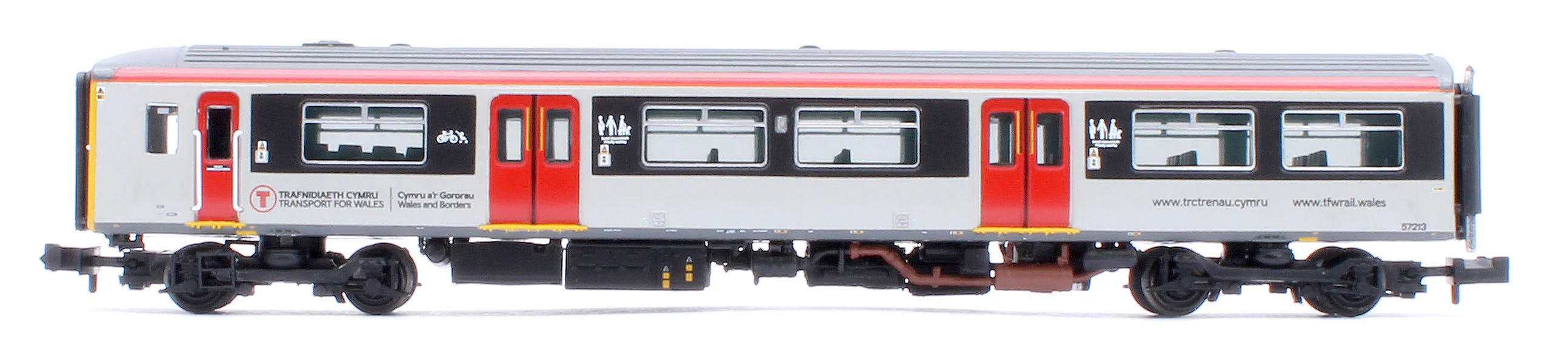 Class 150/2 2-Car DMU 150213 Transport for Wales - DCC Sound - Image 3