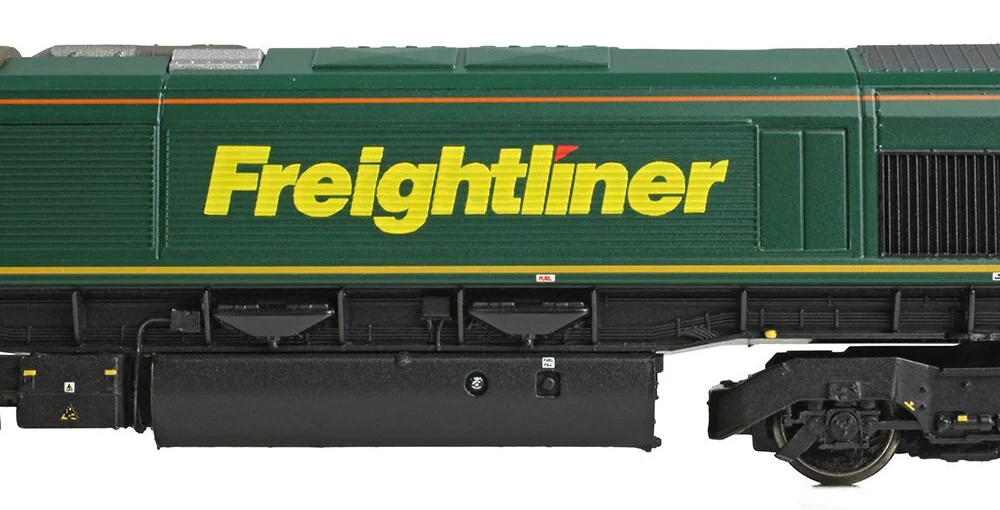 Class 66/5 66515 Freightliner Green Diesel Locomotive - Image 5