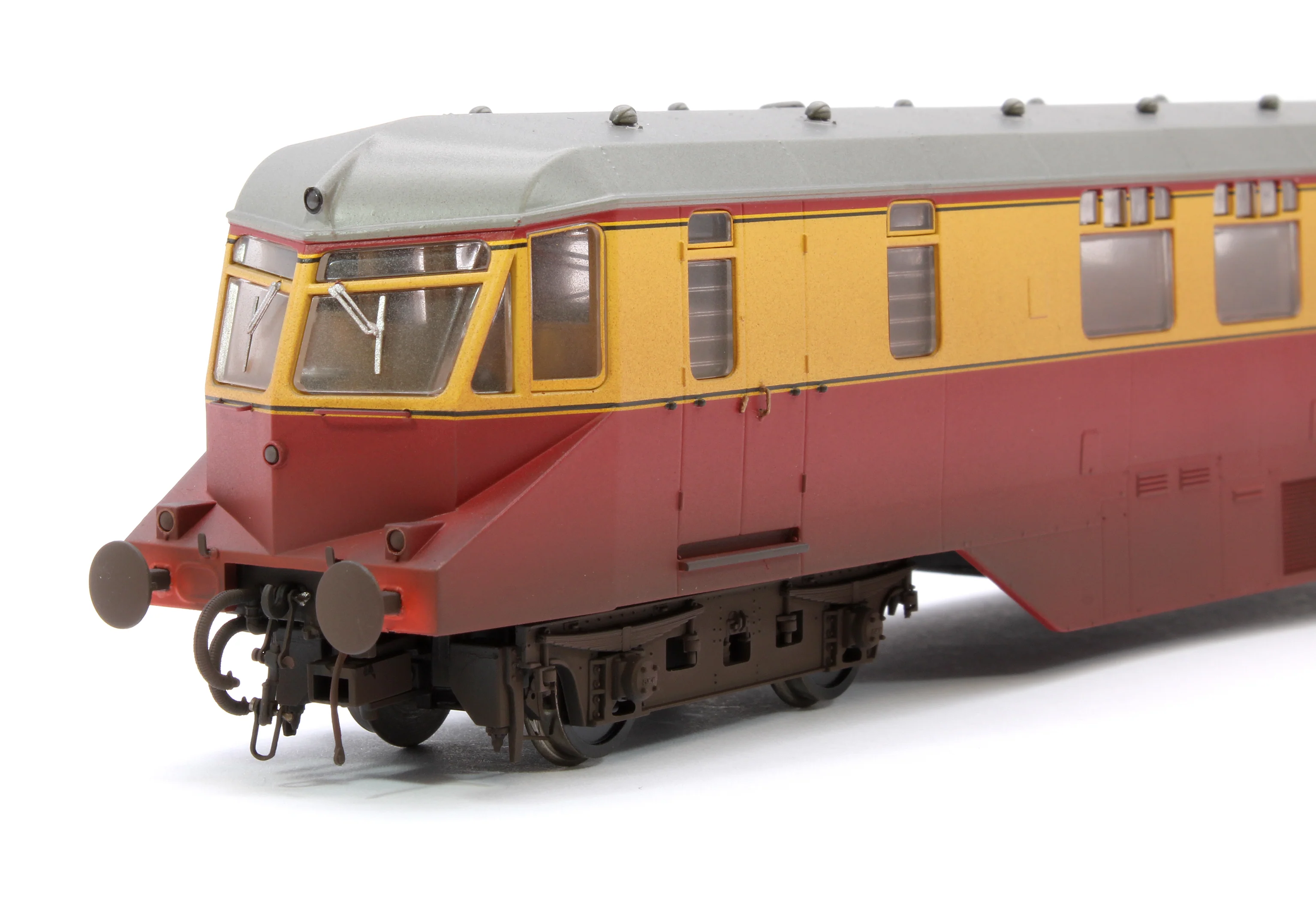 GWR Passenger Railcar BR Crimson/Cream W20W (Grey Roof) Diesel Locomotive - Weathered - Image 7