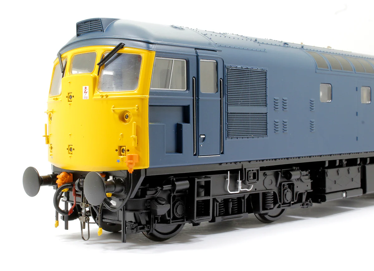 Class 26 BR Blue (Early Version) Full Yellow Ends Diesel Locomotive - Image 6