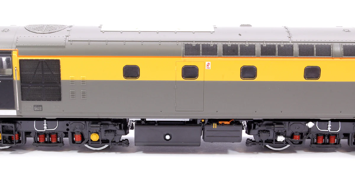 Class 33/2 33208 BR Railtour Grey/Yellow (headlight) Diesel Locomotive - Image 10