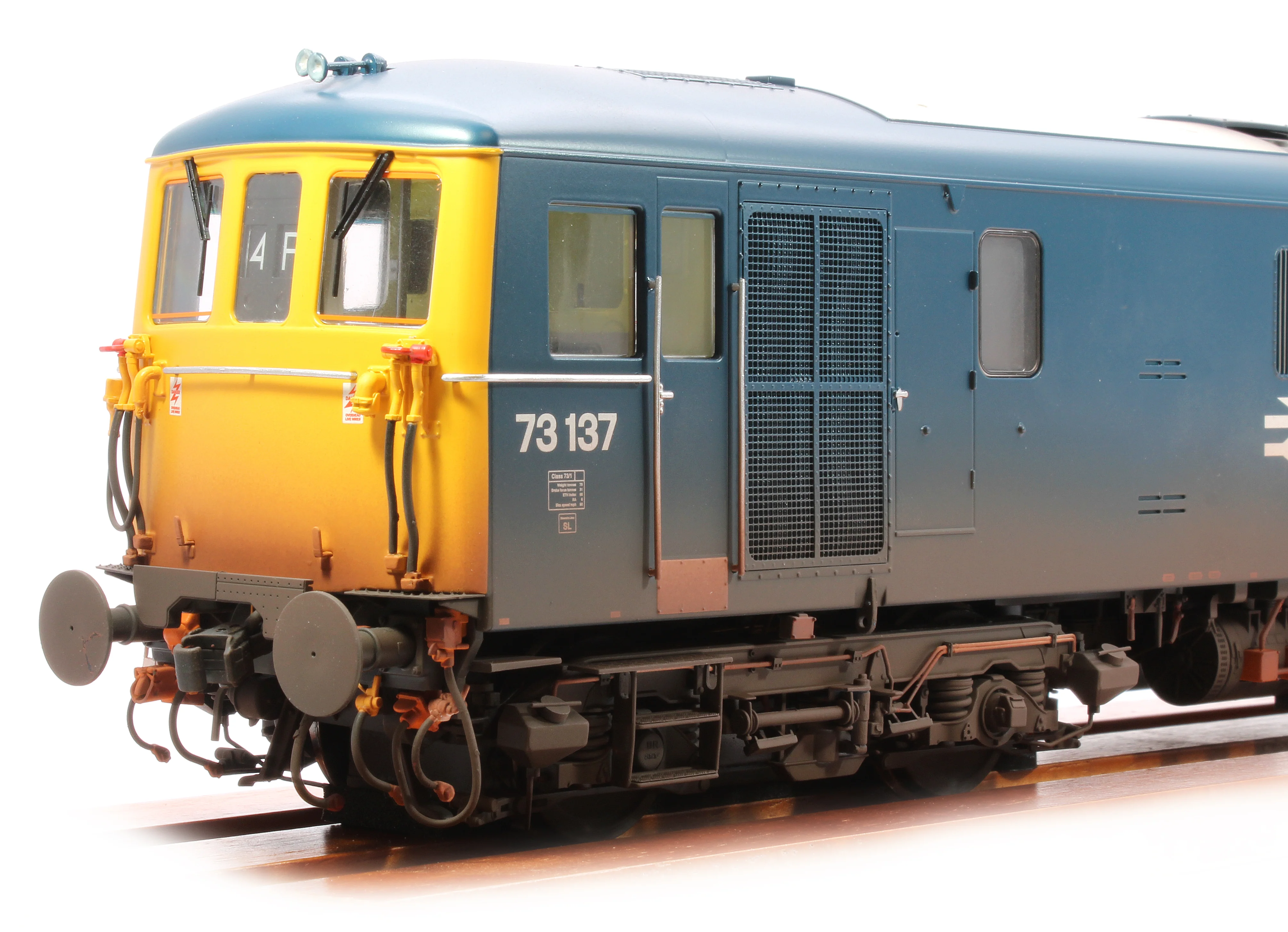 Class 73/1 BR Blue 73137 (full yellow ends) Electro Diesel Locomotive - Lightly Weathered - Image 3