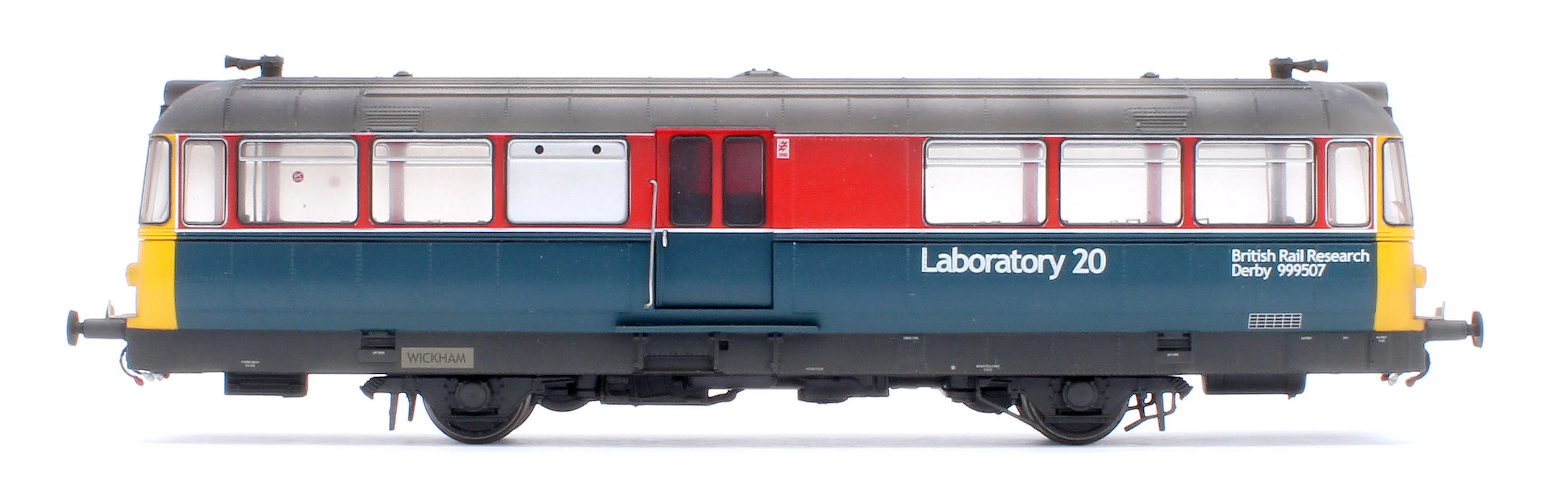 Pre-Owned Waggon & Maschinenbau (W&M) Diesel Railbus Railway Technical Centre Red/Blue 'Laboratory 20' - Weathered - Image 5