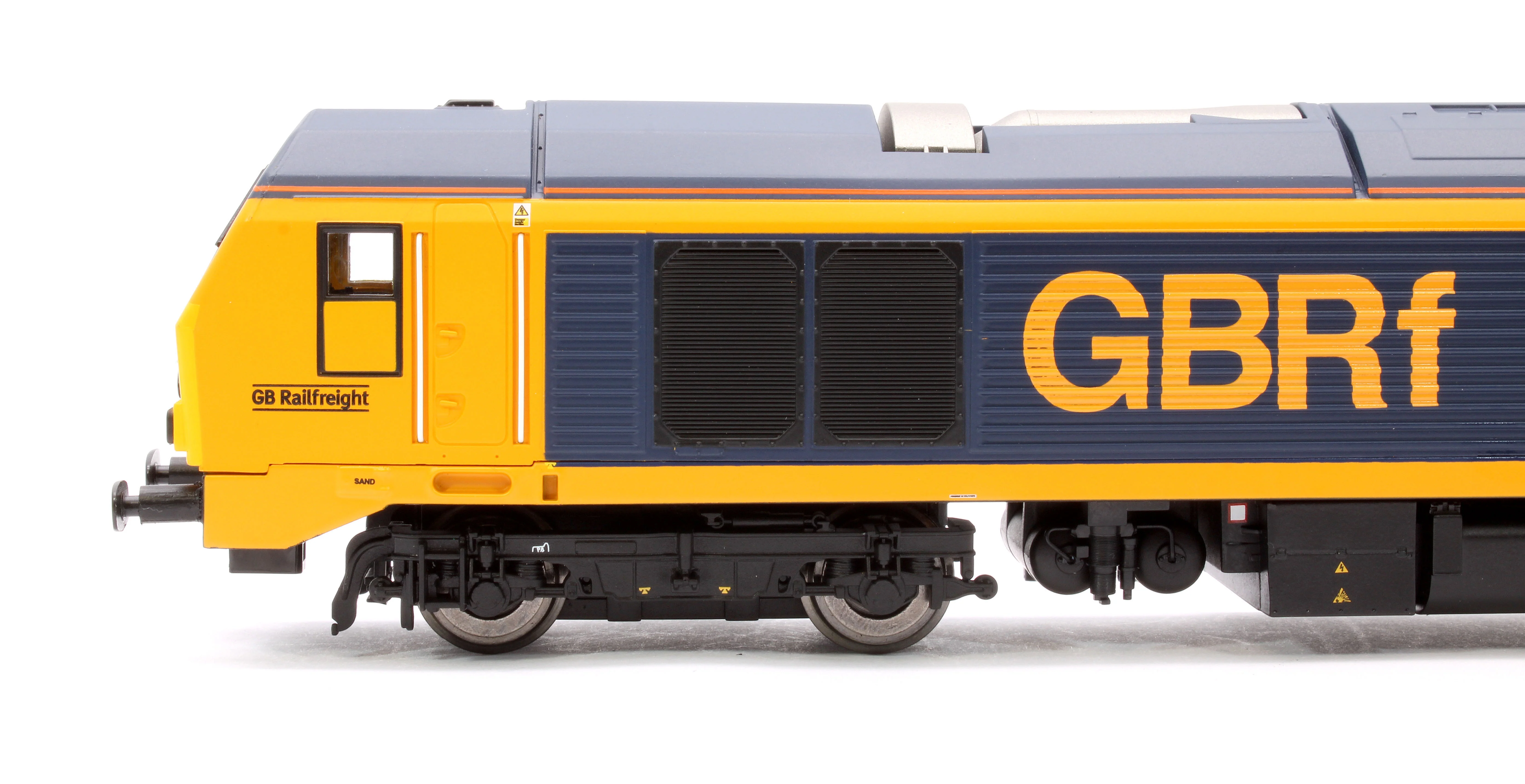 R30372 Class 67 GBRf Bo-Bo 67027 Diesel Locomotive - Image 7
