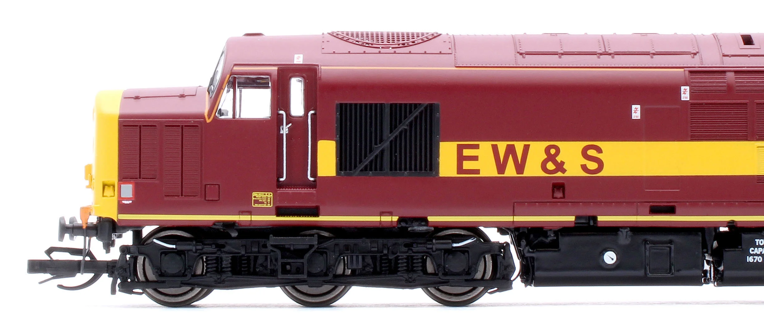 TT3037M Class 37 EWS Co-Co No.37704 Diesel Electric Locomotive - Image 6