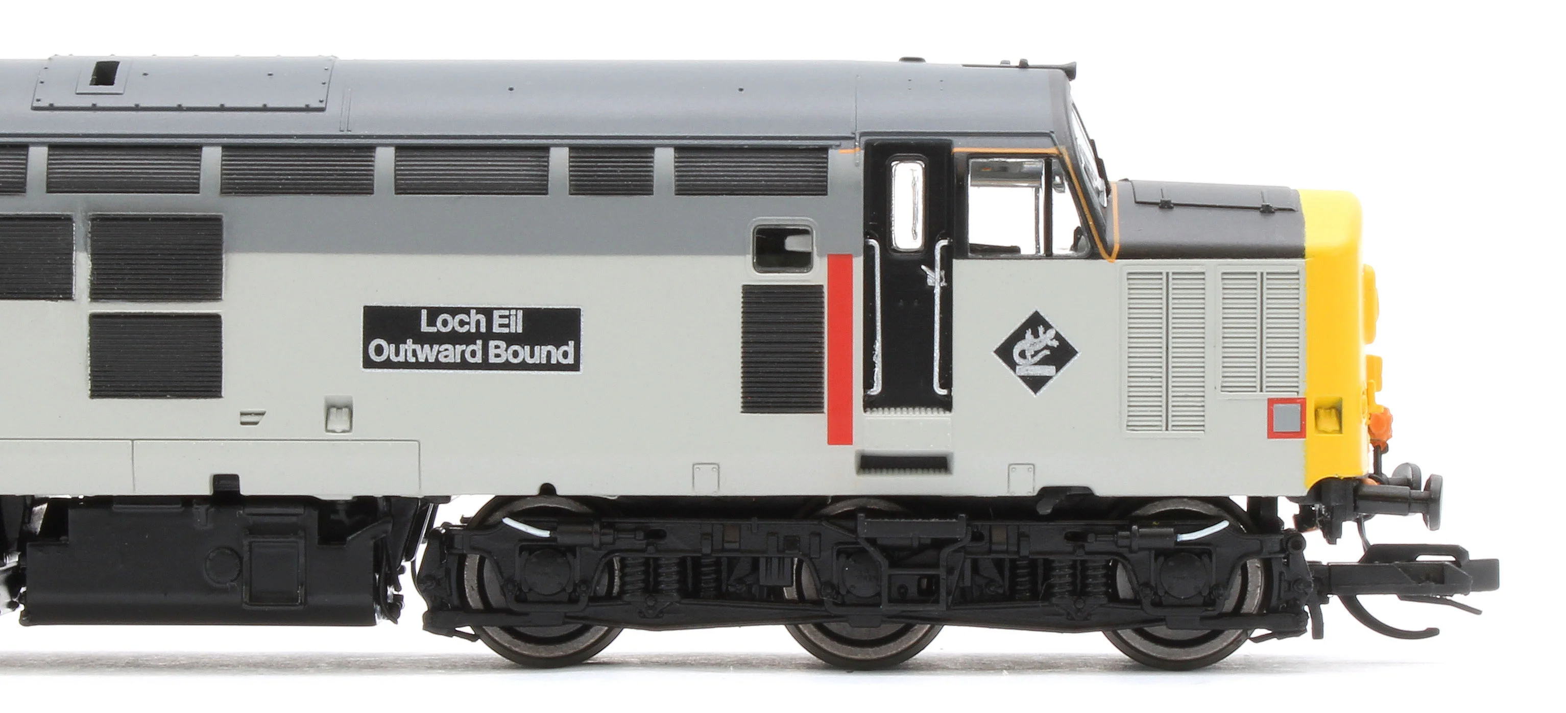 TT3044M Class 37/4 TransRail '37413' 'Loch Eil Outward Bound' Diesel Locomotive - Image 11