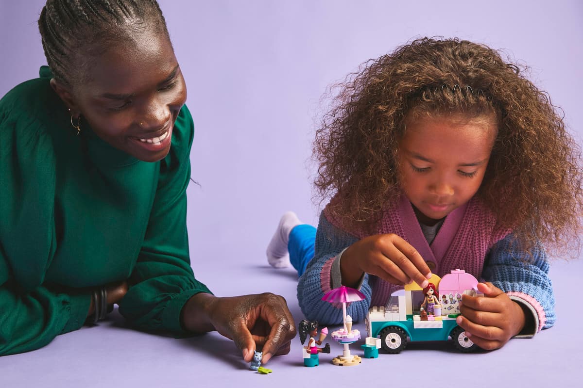 Lego Friends Heartlake City Ice Cream Van - 42644 - Image 6