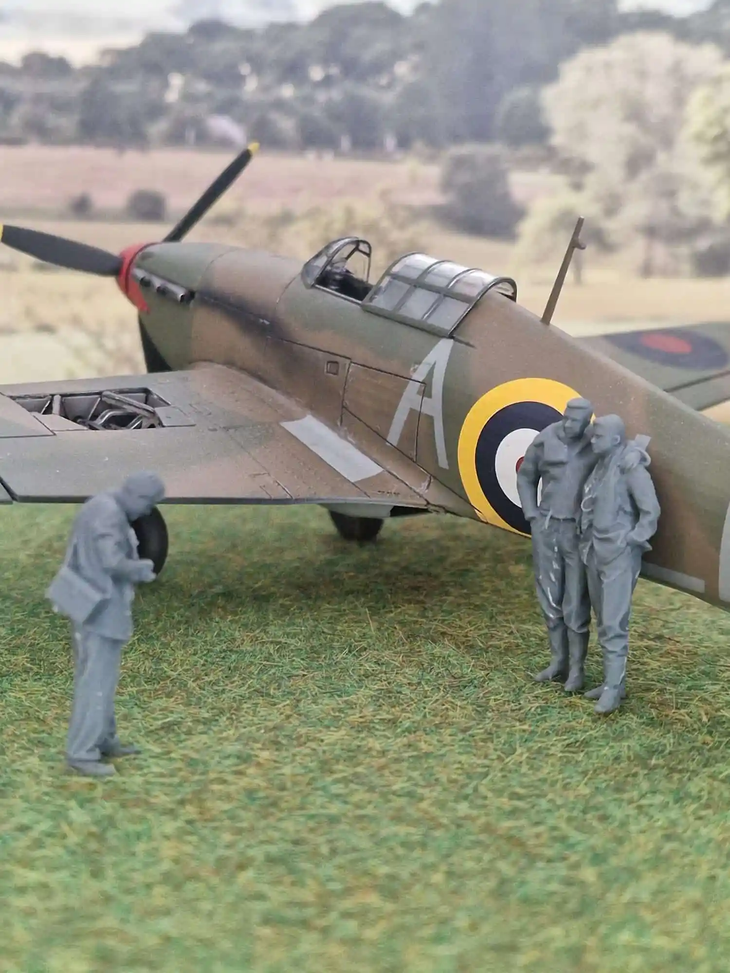 1:48 Scale RAF Through the Ages - World War Two - RAF Photographer and Pilots - Image 3