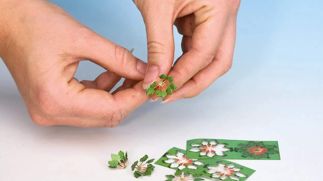 Stinging Nettles (10) Laser Cut Minis Kit - Image 3