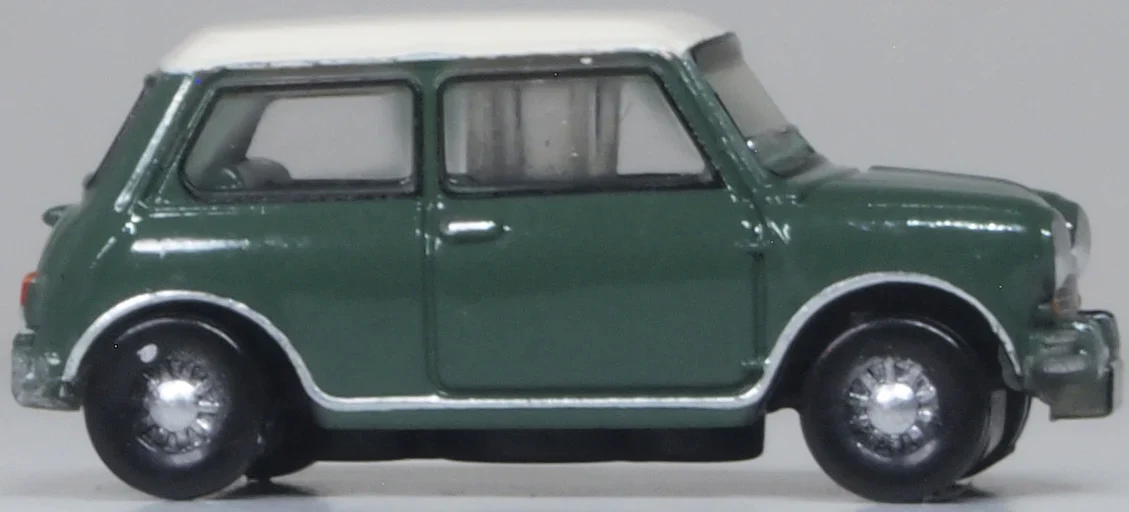 120MN003 Mini Almond Green/Old English White - Image 4