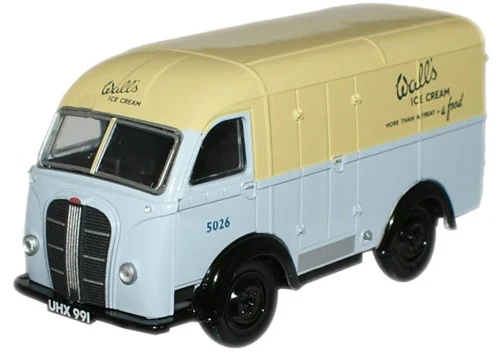 76AK003 Austin K8 Threeway Van Walls