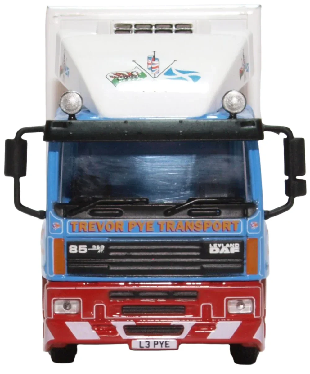 76DAF004 Leyland DAF FT85 Short Fridge Trailer Trevor Pye - Image 2