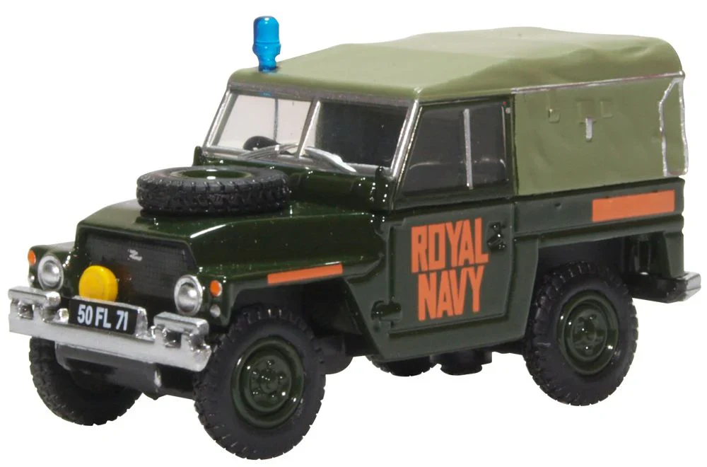 76LRL009 Land Rover Lightweight Royal Navy