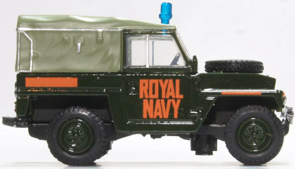 76LRL009 Land Rover Lightweight Royal Navy - Image 4